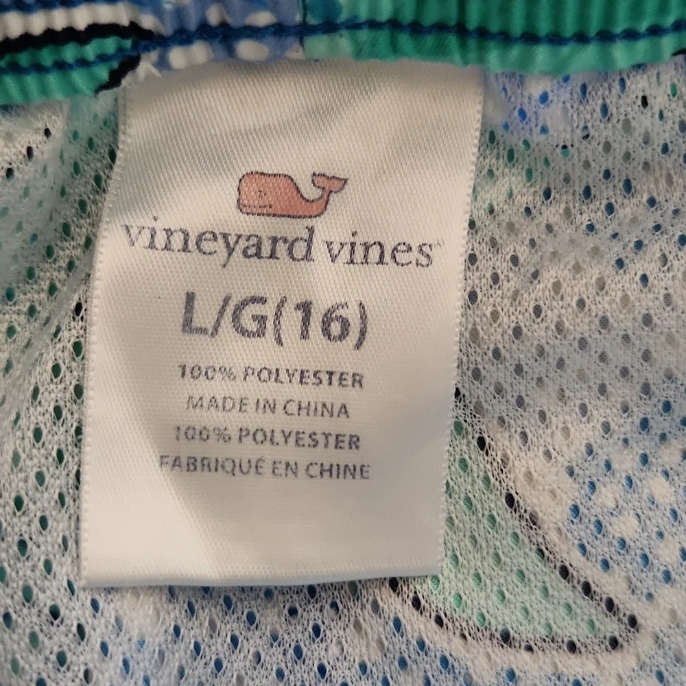 Vineyard Vines two front